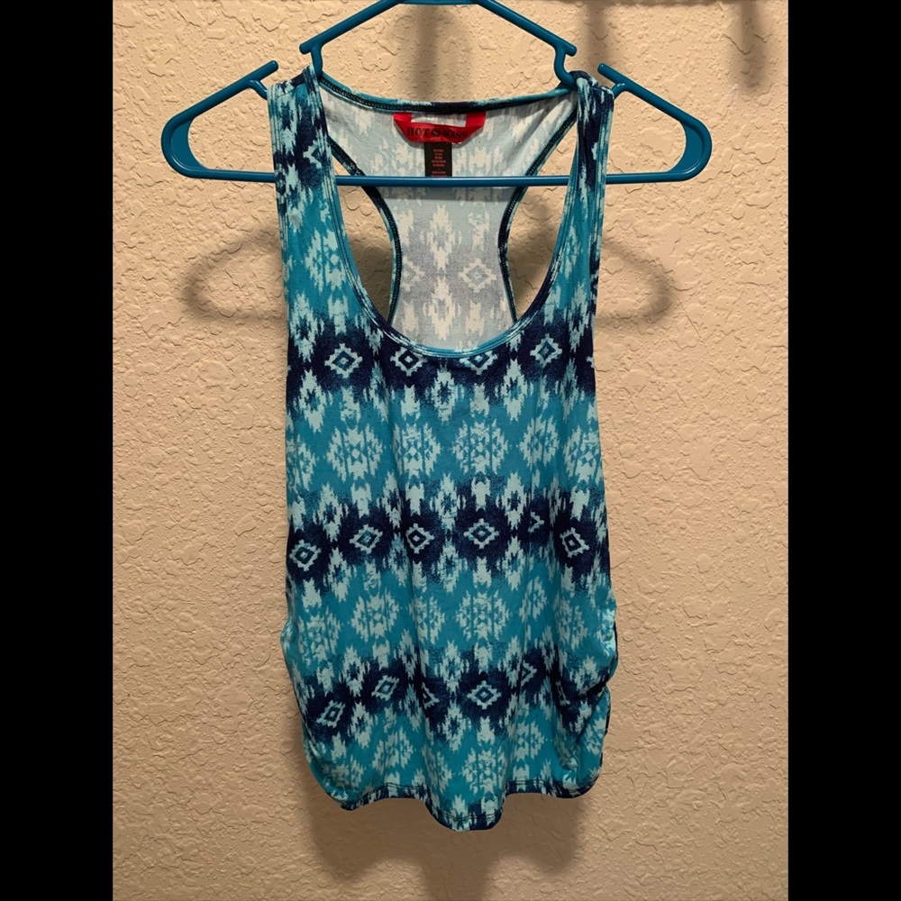 Hot Kiss tank top